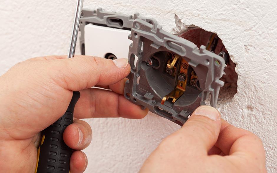 électricien à domicile Issou
