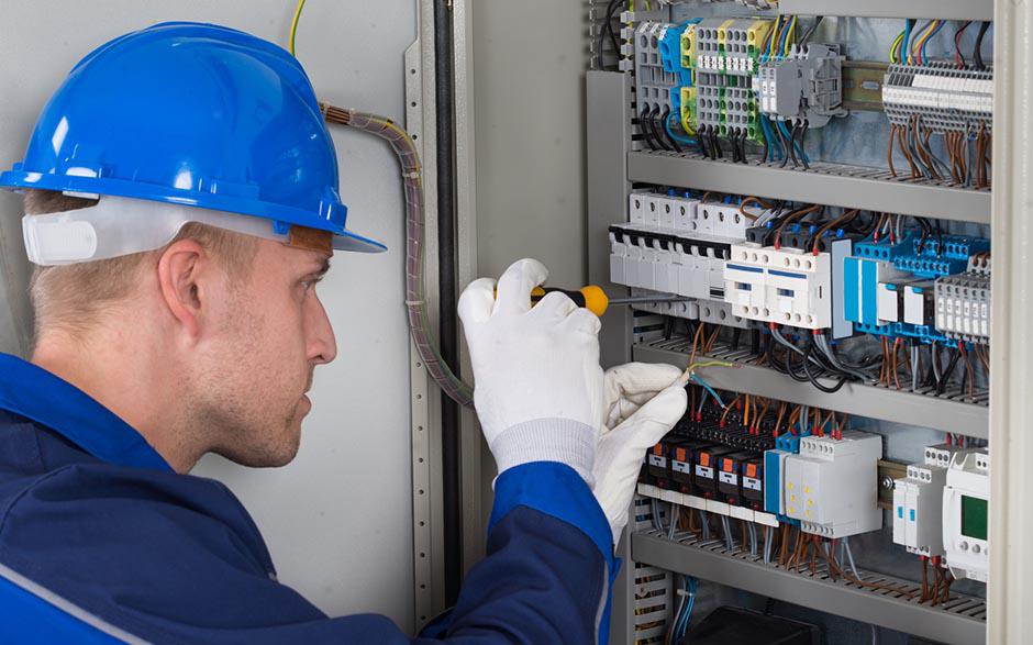 électricien à domicile Issou