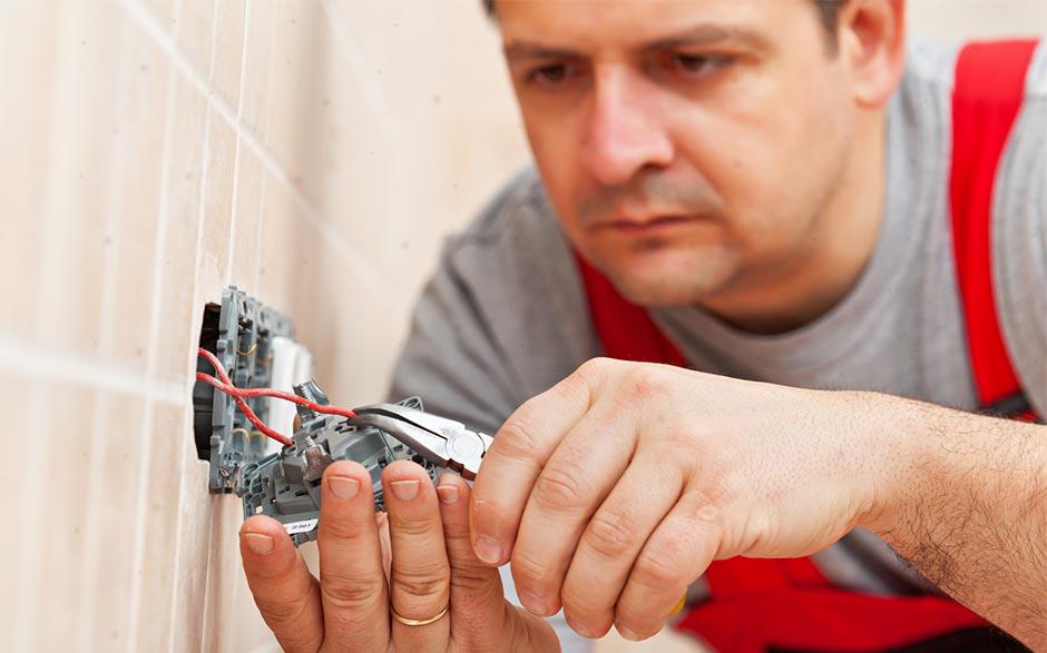 tarif électricien bâtiment Limours
