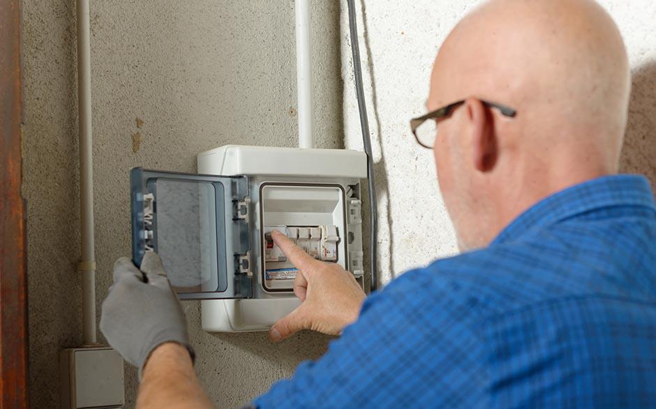 électricien à domicile Issou